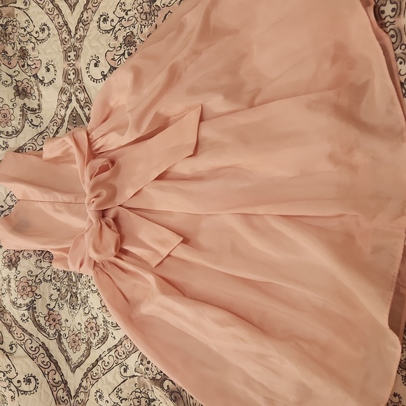 Beautiful pink dress - Picture 7 of 11